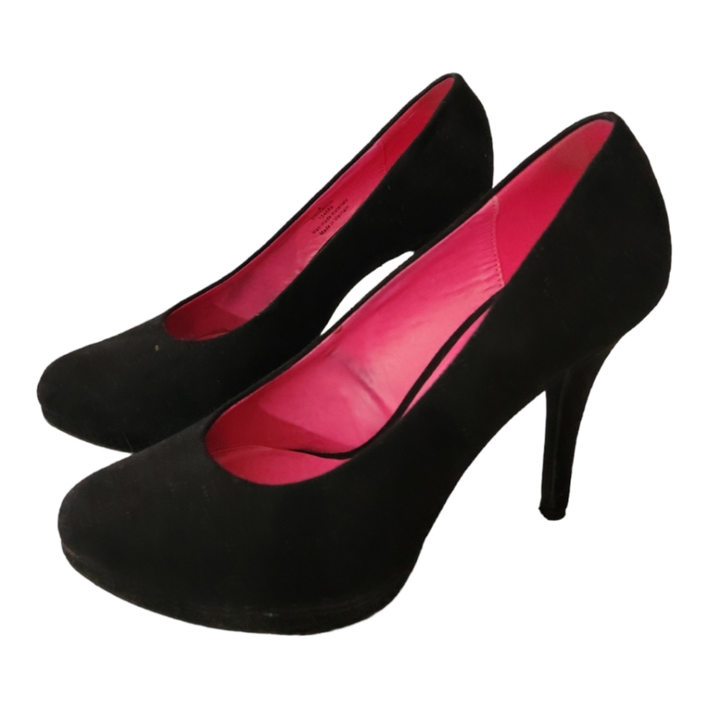 Women's MPS Deitrich Black Vegan Suede Pumps Size 9